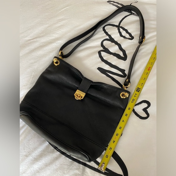 ** SOLD ** Leather Delane Purse with gold hardware. - Picture 2 of 7